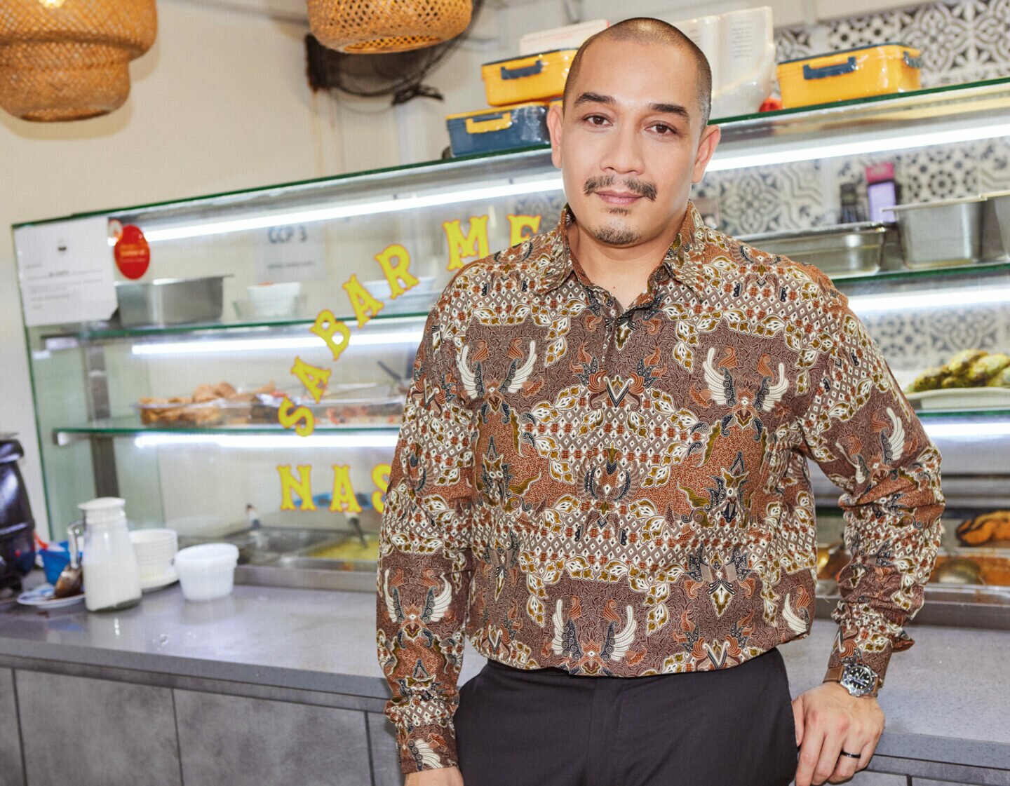 This Former Shipbroker Now Runs Sabar Menanti, His Family’s Nasi Padang Restaurant